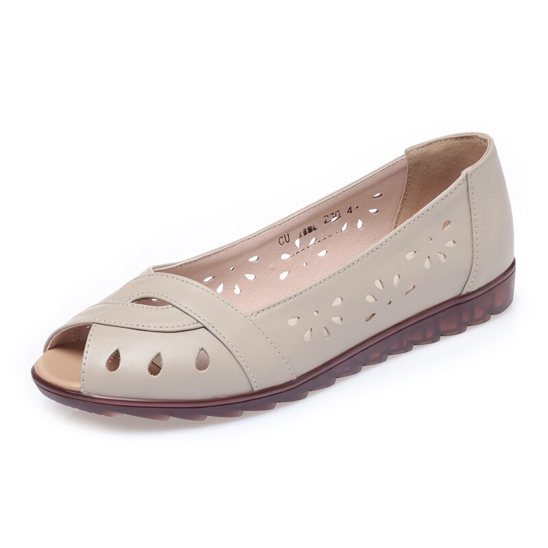 Sandales plates et bout ouvert - Cuir