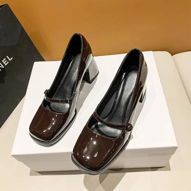 Escarpins talon carré