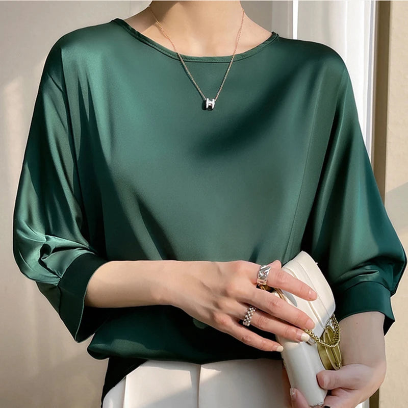 Blouse Intemporelle en Satin Manches 3/4