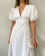 Intims - Robe mi-longue Blanche à manches bouffantes & Col V - 86420FR