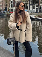 Intims - Veste Imitation Peau de Mouton avec Boutons en Cuir PU - 45289FR