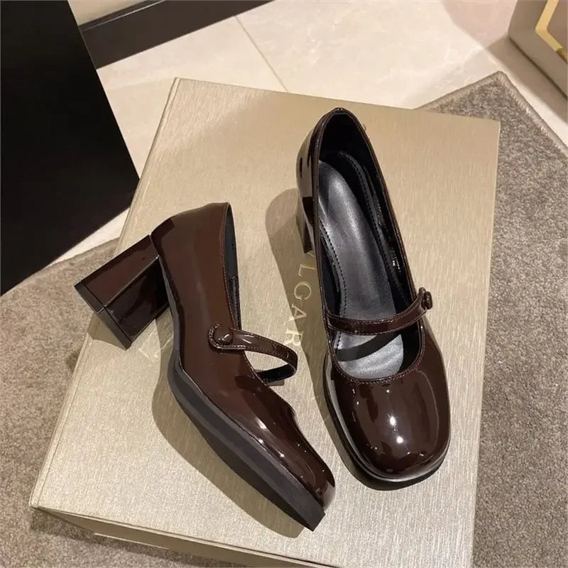 Escarpins talon carré