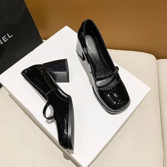 Escarpins talon carré