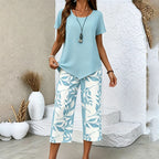 Ensemble Femme 2 Pièces Été – Haut Asymétrique & Pantalon Capri à Imprimé Feuilles