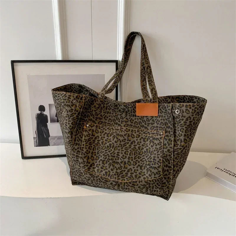 Intims - Grand Sac Cabas Fourre-Tout à Motif Léopard - 10001FR