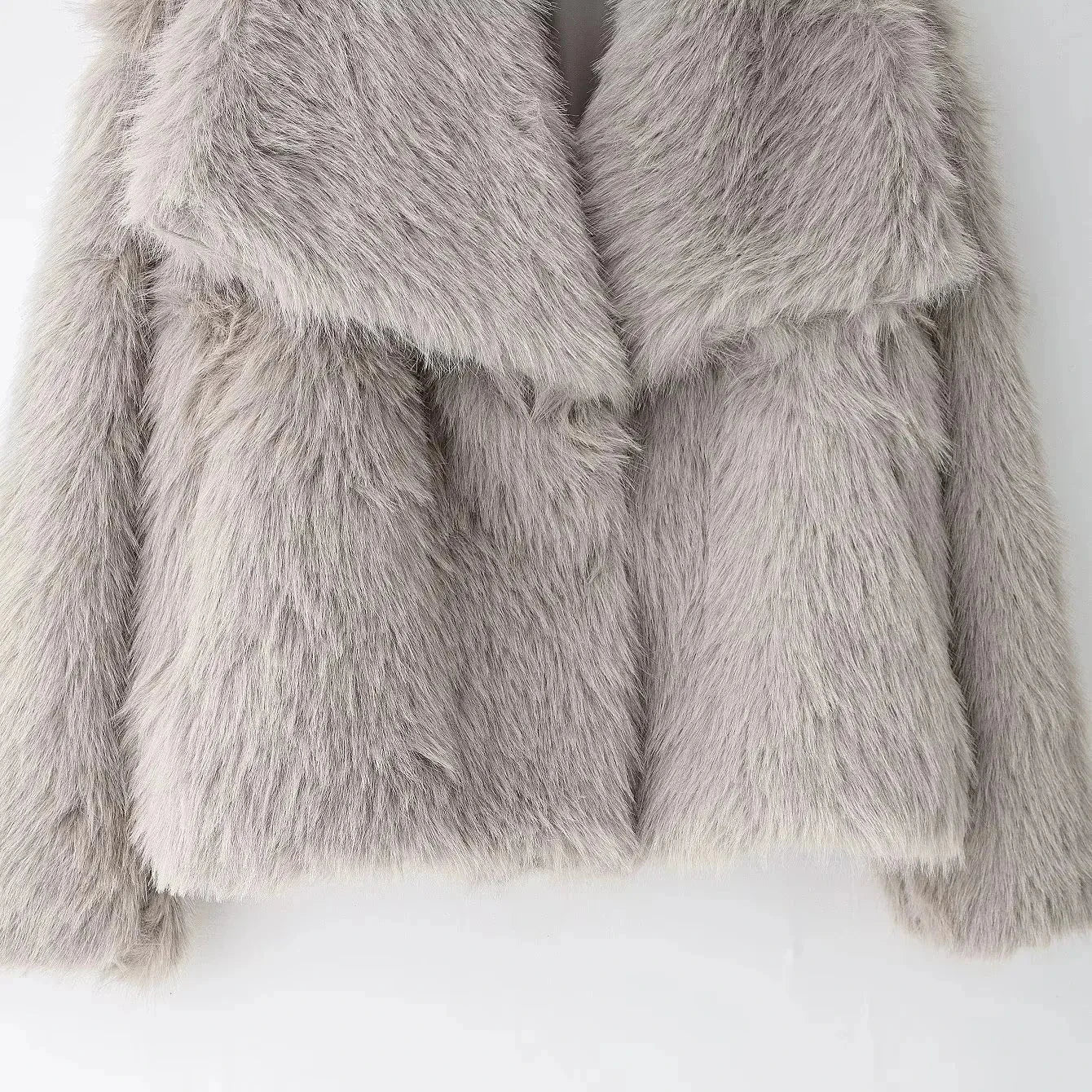 Intims - Veste en Fausse Fourrure à Col Large pour Femme - 58721FR