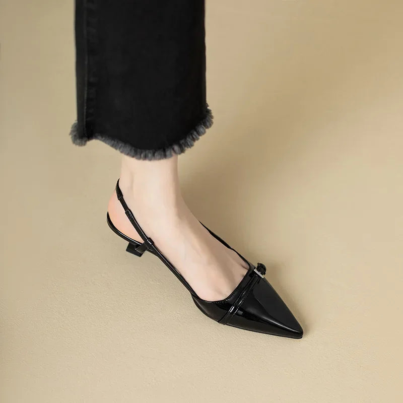 Intims - Escarpins Mini Talon Aiguille à Bout Pointu avec Détail Sangle - 45892FR