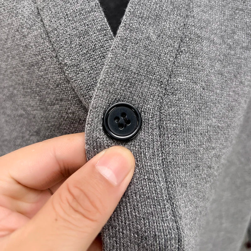 Cardigan Épais Col V BASIC - Homme