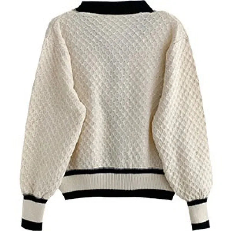 Cardigan Chic avec Bouton en Perle