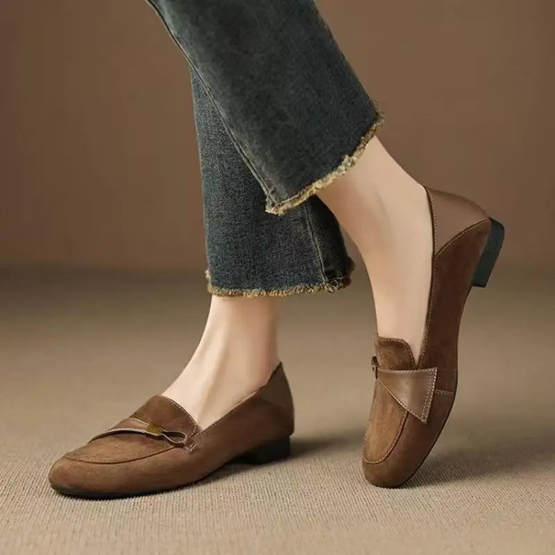 Mocassins en Daim à Bout Carré de Style Britannique - Femme