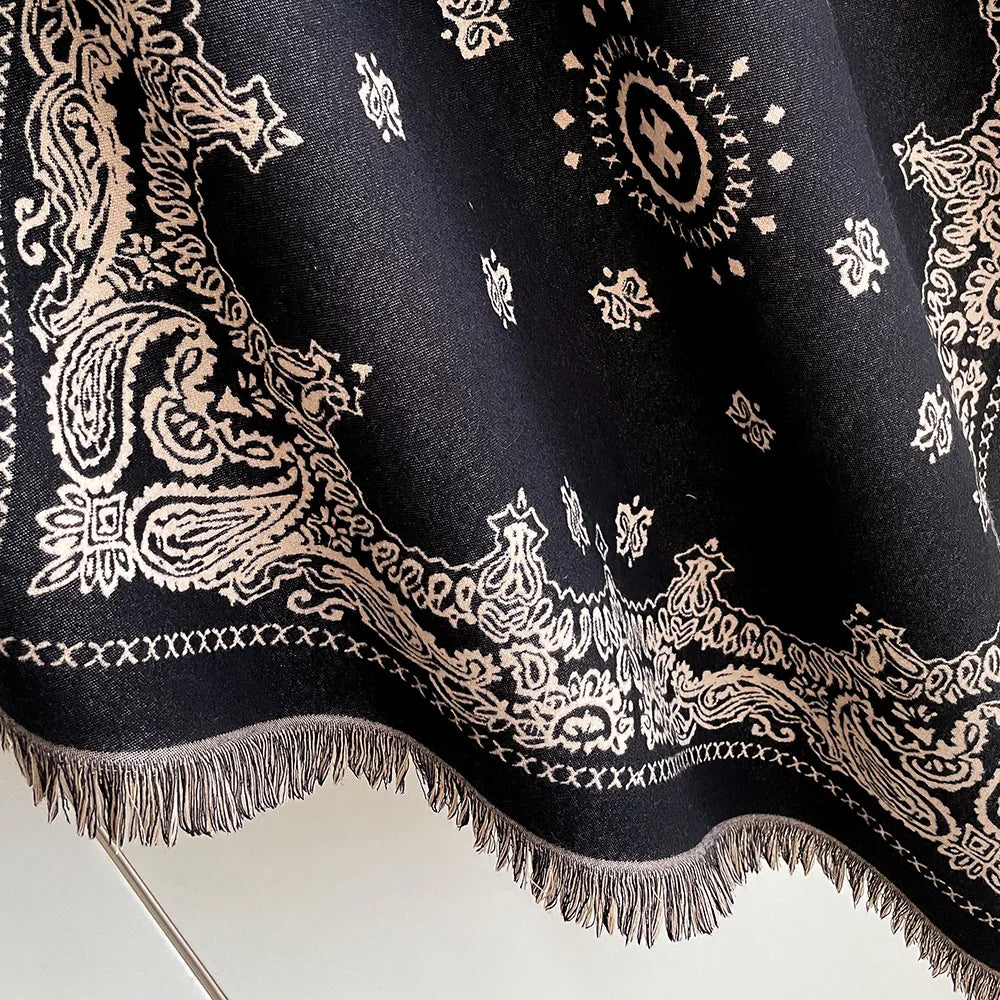 Écharpe Imitation Cachemire Motif Bandana