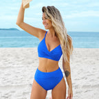 Bikini à taille haute avec bralette torsadée