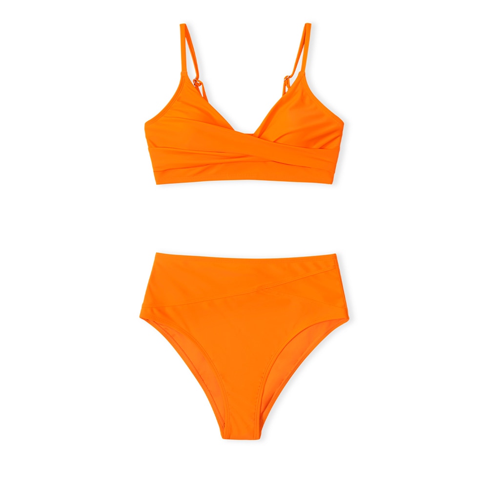 Bikini à taille haute avec bralette torsadée