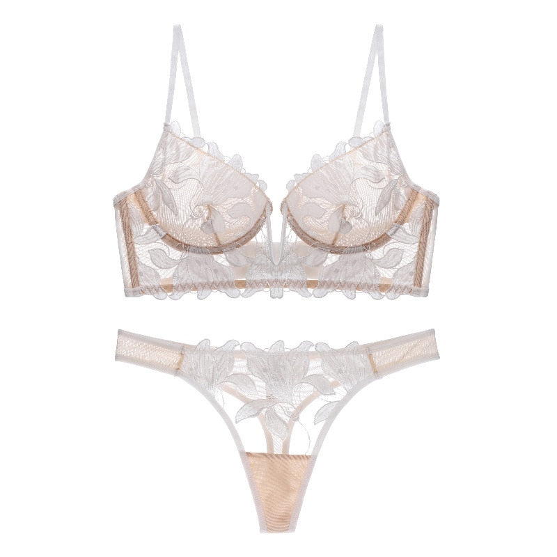 Intims - Ensemble de lingerie brodé