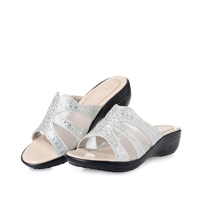 Glittering leather summer sandals