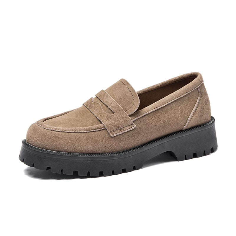 Casual loafers with thick soles - Suede